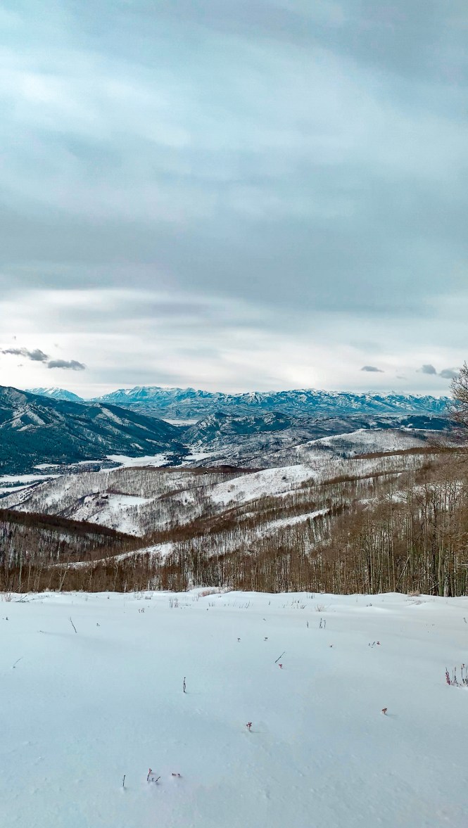 vast winter snowy rocky mountain view in the utah countryside